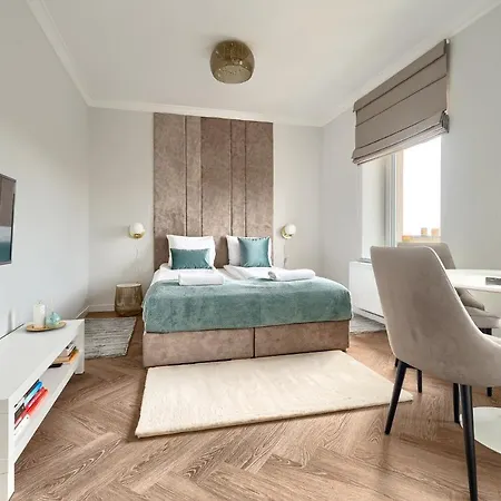 Margi Daphne Lux Beauti Estetino