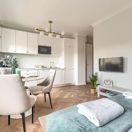 Margi Daphne Lux Beauti Estetino