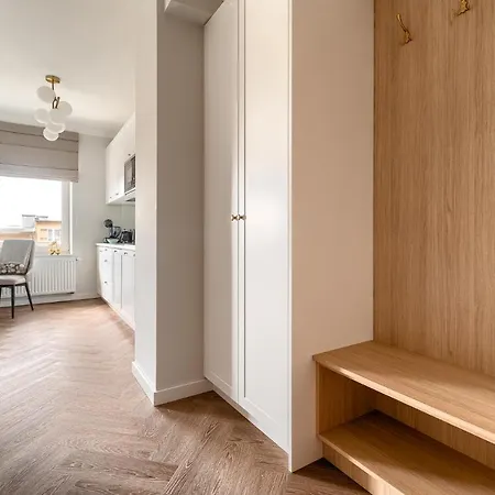 Margi Daphne Lux Beauti Estetino